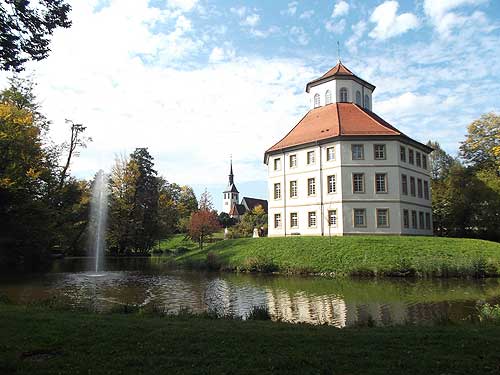 Das sechseckige Schloss Oppenweiler, Foto: T. Leibrecht, 2017