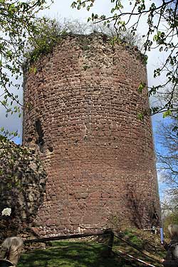 Ebersburg. Bergfried, Foto: Mewes 2015