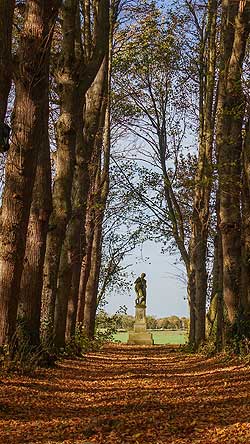 Osterburg Groothusen, Park, Foto D. Blohm 2018