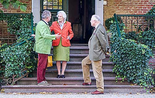 Herr Schiefer verabschiedet sich von Grfin und Graf von der Schulenburg, Foto: D. Blohm 2018
