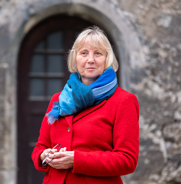 Dr. Doris Fischer
