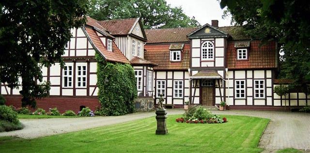 Oppershausen Herrenhaus 16. Jh., Erweiterung 19. Jh.