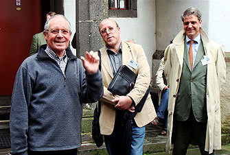 Auf Burg Eltz: Herr Ritzenhofen, Herr Dr. Friedhoff und Herr Lhrs, Foto: Detlev Blohm