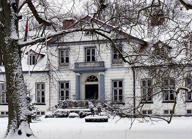 Herrenhaus